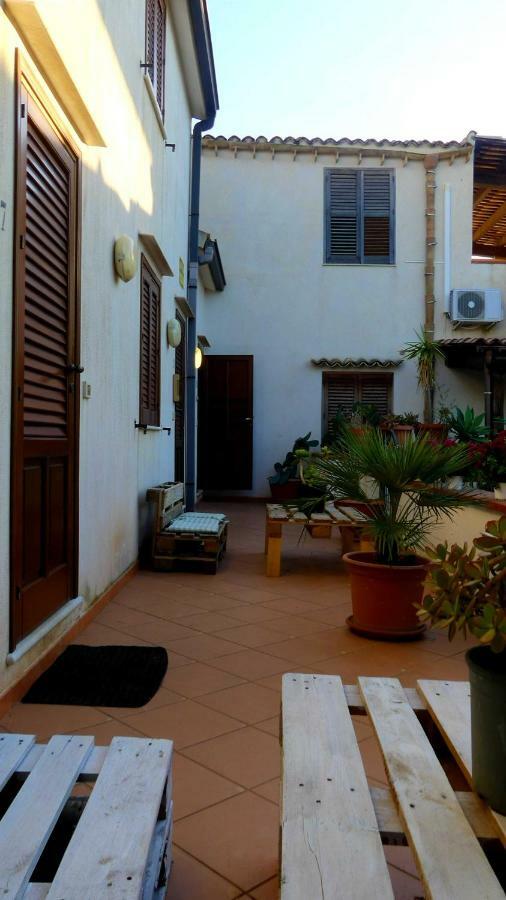 Apartment Mini Monaco Castelluzzo Luaran gambar